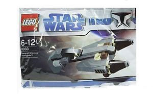 8033 – General Grievous’ Starfighter